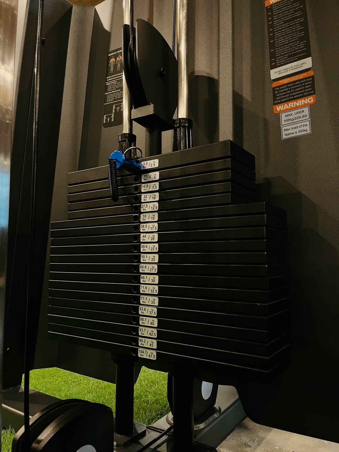 Elite Fitness interior view 04
